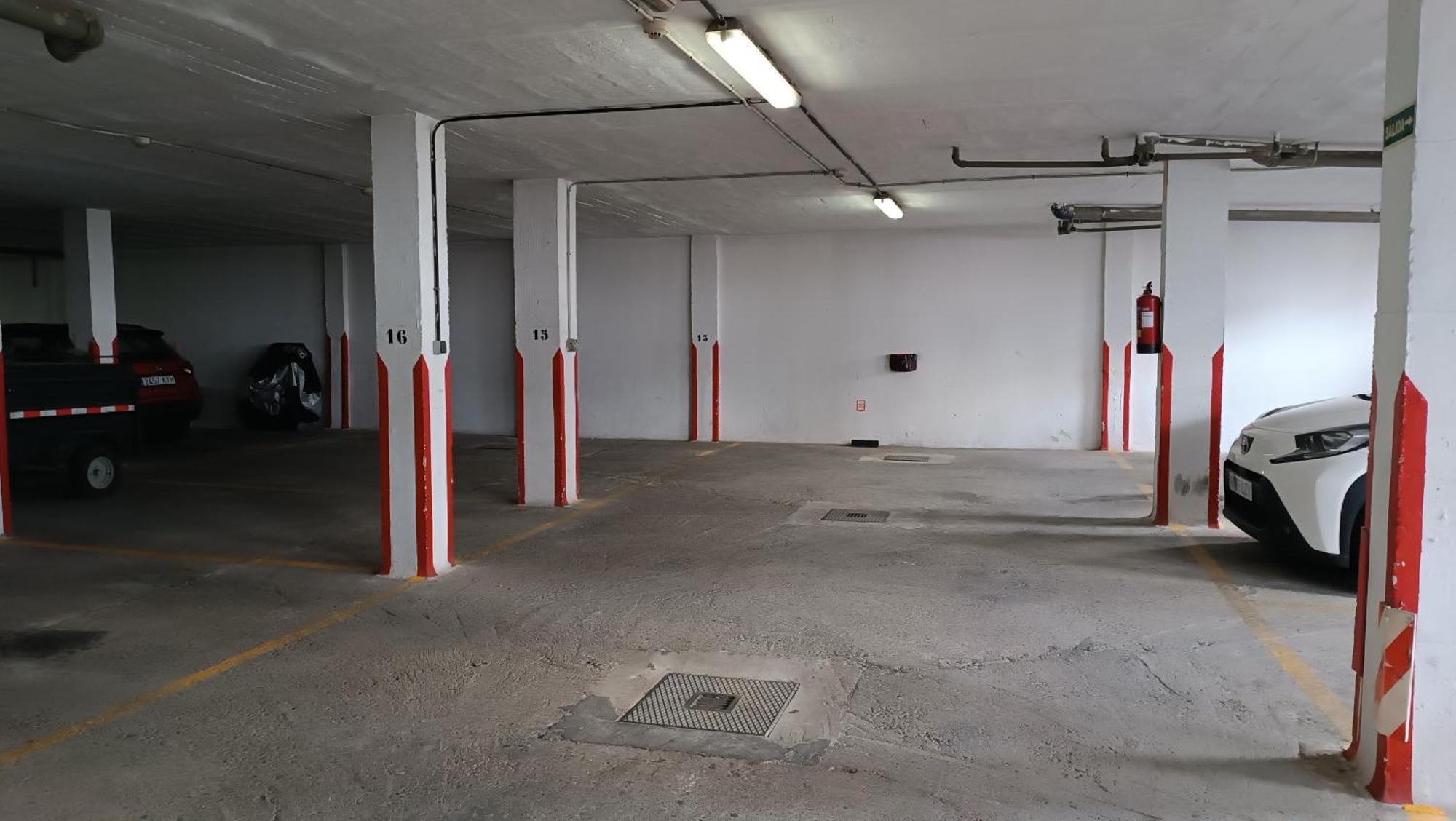 Sherryflat Merito - Parking Jerez de la Frontera Exterior foto